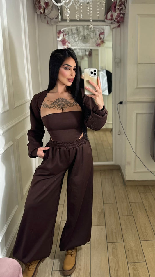 Tuta Yvonne