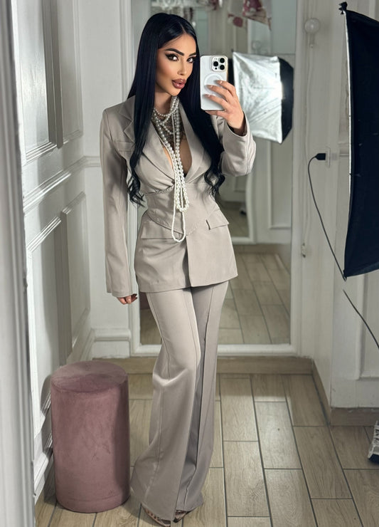 Tailleur “MEGGHY”