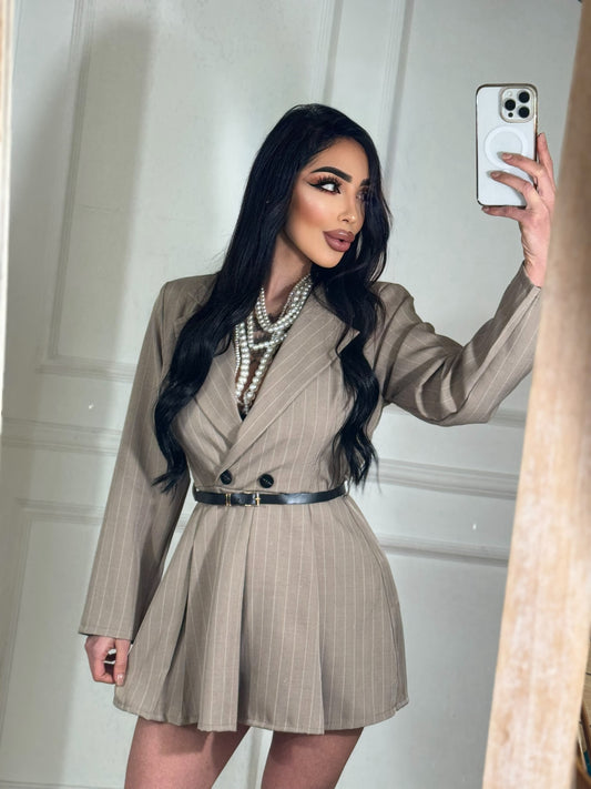 Tutina “Jess” Con Spalline Imbottite